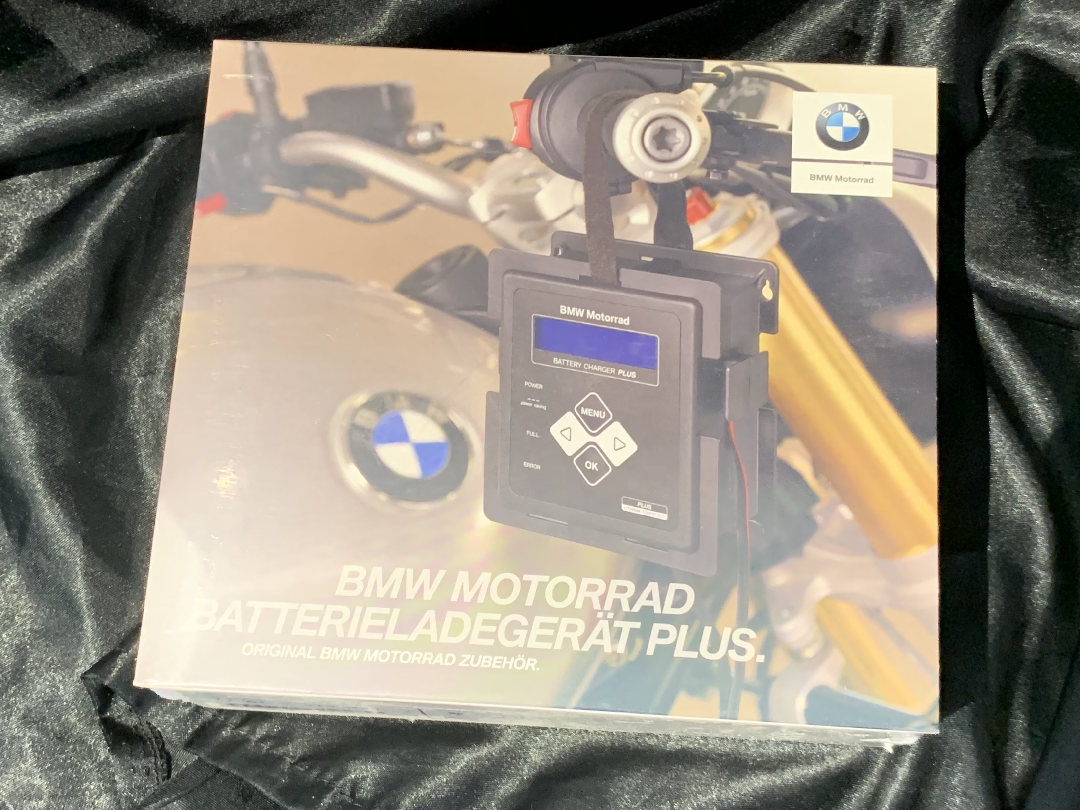BMW Motorrad Batterie-Ladegerät Plus
